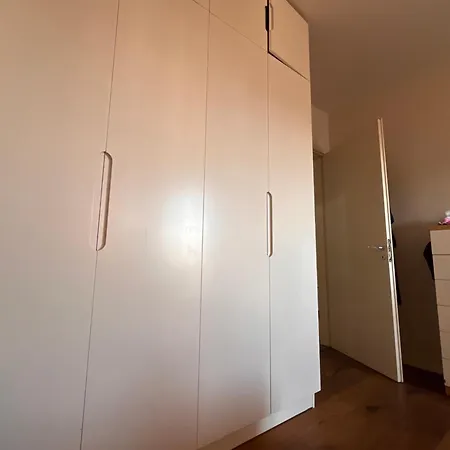 Tek Kompleksi Vind Тирана